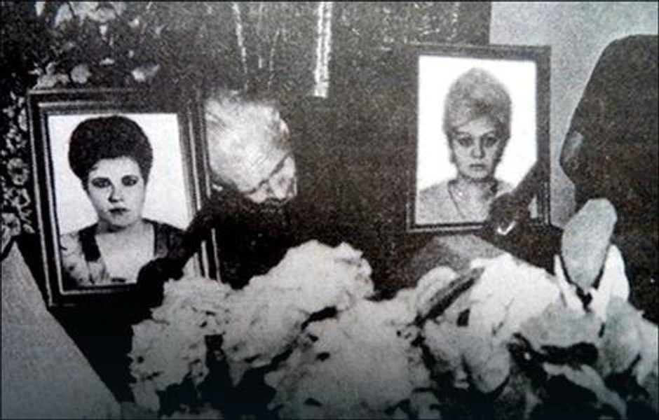 Žrtve odozgo nadole: Julija Šapovalova i Marija Molotkova, sahrana Marije Molotkove, sa slikama dve druge žrtve Marine Ližine i Lilijane Paškovskaje sa njihovih sahrana