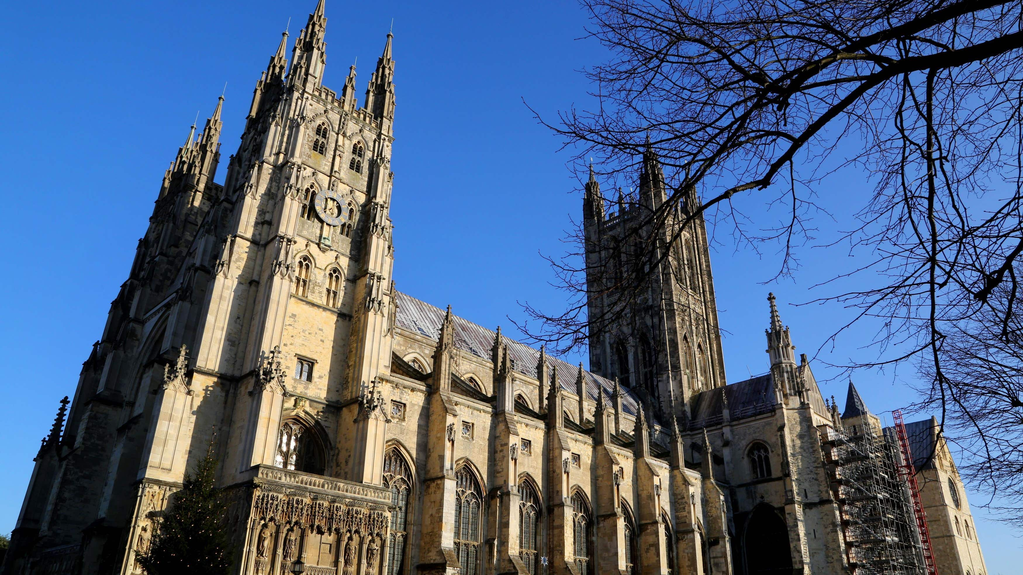 Church names new archbishop today amid hopes for first woman