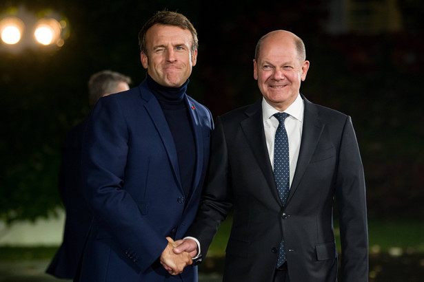 Emmanuel Macron i Olaf Scholz