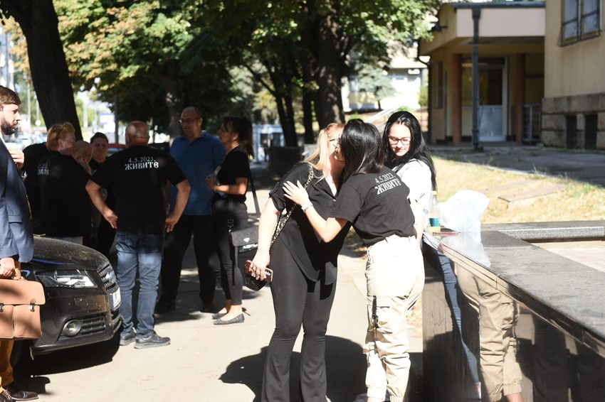 Porodice ubijenih i ranjenih na današnjem suđenju