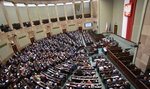 Senat zatwierdził ustawę PiS o Trybunale. Debata do 4. rano