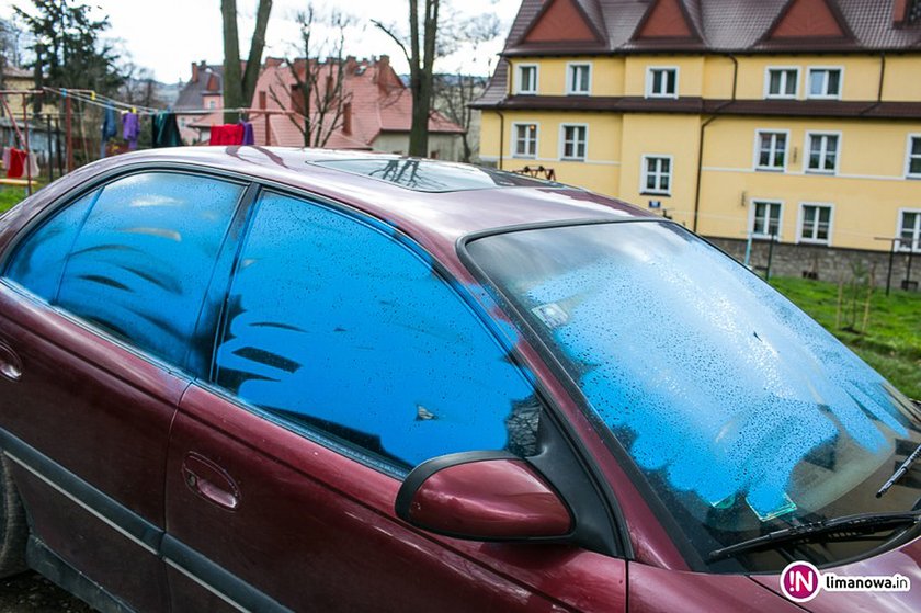 Rasistowskie hasła na domach Romów w Limanowej