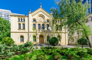 Próba podpalenia synagogi Nożyków w Warszawie. Policja komentuje