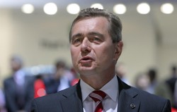 Szef Opla Karl-Friedrich Stracke ustąpił ze stanowiska. Firmą tymczasowo pokieruje Stephen Girsky