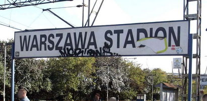 Dworzec Stadion tonie w śmieciach