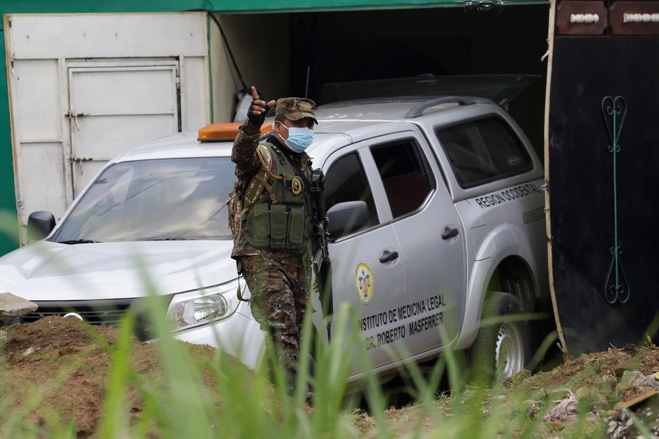 Masovna grobnica u El Salvadoru