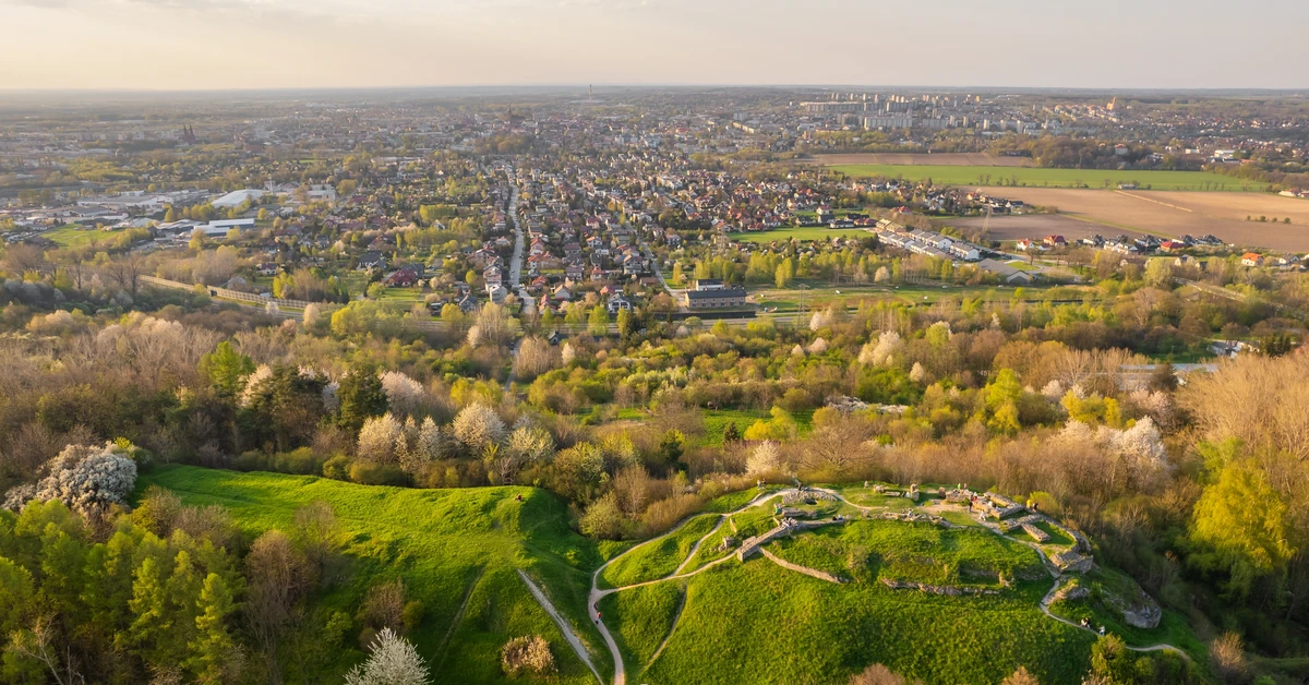 Znasz polskie miejscowości? Bardzo trudny quiz ortograficzny. Już 15/20 to będzie sukces