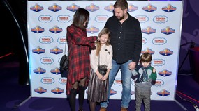 Karolak ostro i bez ogródek o związku z Kołakowską. "To był układ"