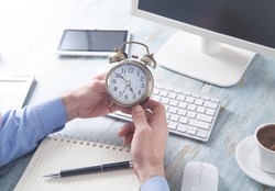 13-godzinny dzień pracy zatwierdzony. Kontrowersyjne przepisy wchodzą w życie