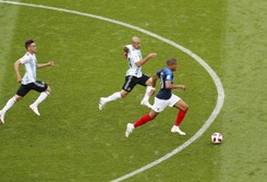 Kylian Mbappe najszybszym piłkarzem świata. Na mundialu zmierzyli mu prędkość