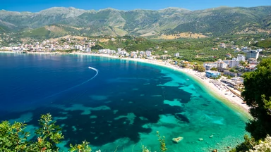 Słoneczna, piękna i tania — wypocznij w Albanii w 2022 roku     