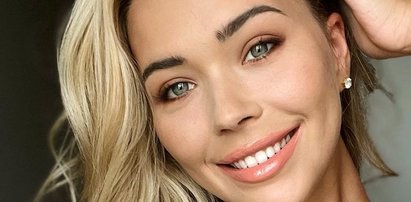 Sandra Kubicka w "małej czarnej". Ta sukienka już chyba nie może być krótsza