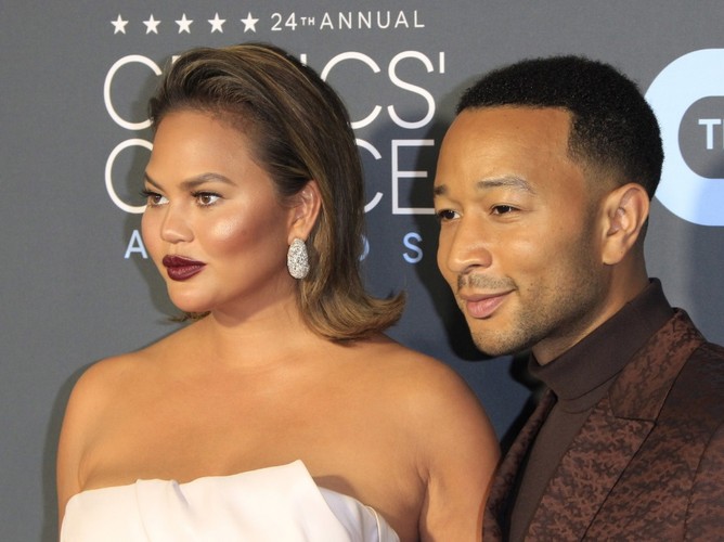 Chrissy Teigen i John Legend