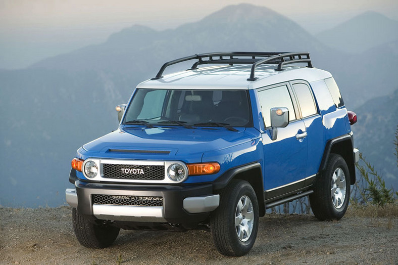 Toyota FJ Cruiser: zmodernizowany silnik dla modelu w stylu retro