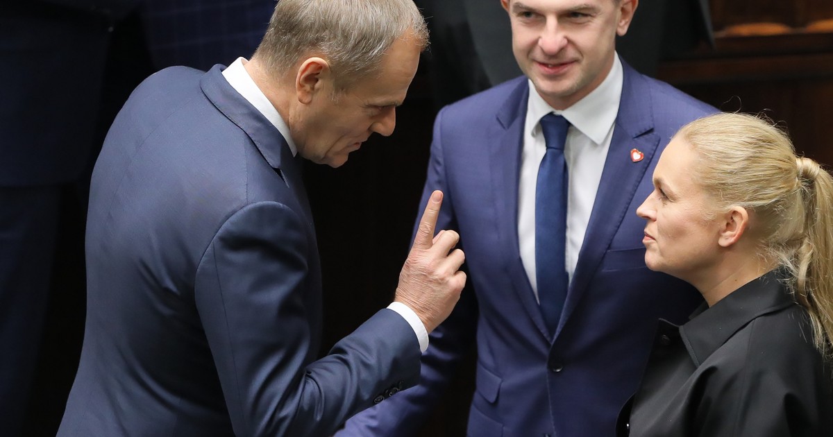 Trik Tuska, nauczyciele biorą, co się da. Stawką są wybory