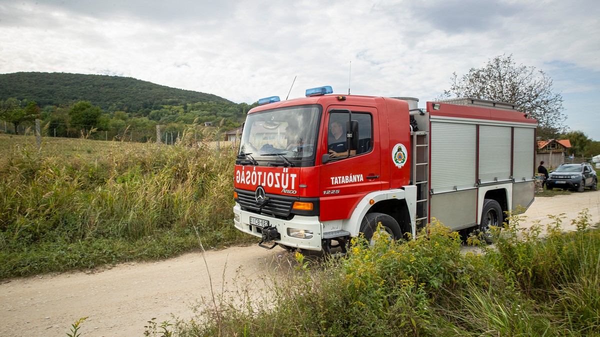 Pusztító vihar csapott le Pest vármegyére a kánikula közepette: itt akadt a legtöbb dolguk a tűzoltóknak