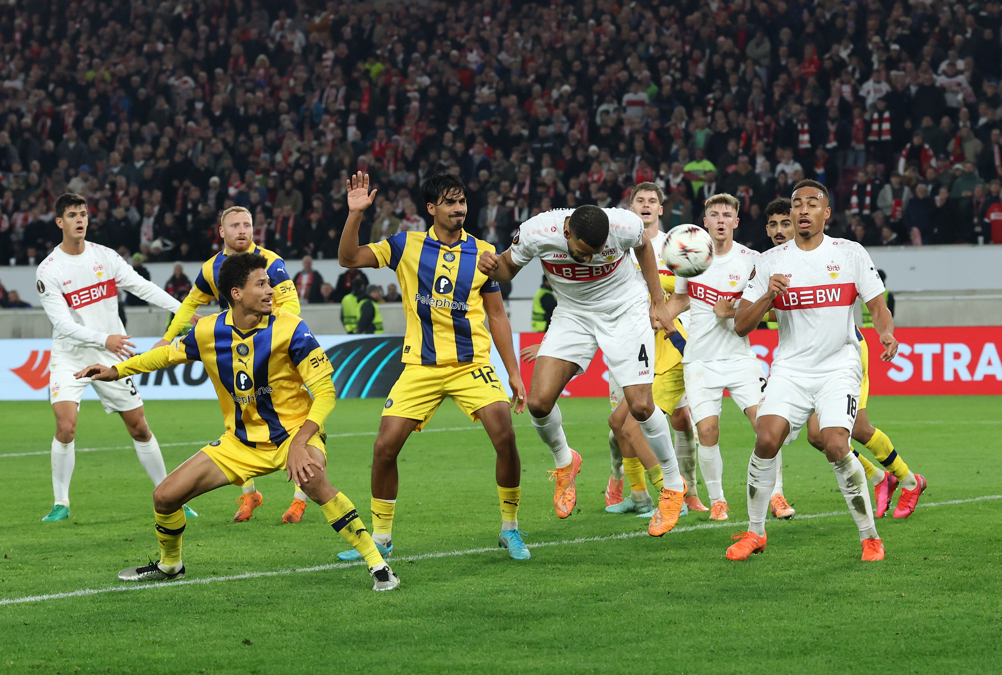 4:1 gegen Maccabi: Stuttgart macht großen Schritt ins Achtelfinale