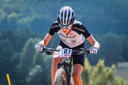 Ferrand-Prevot obroniła tytuł mistrzyni świata. Włoszczowska poza podium