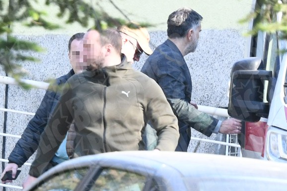 PRVE REČI DEČAKA UBICE KADA JE UŠAO U SUDNICU Otkrivamo šta se dešava iza zatvorenih vrata na suđenju Kecmanovićima