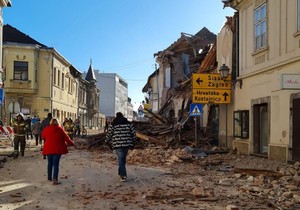 petrinja polozena foto Tanjug Hina
