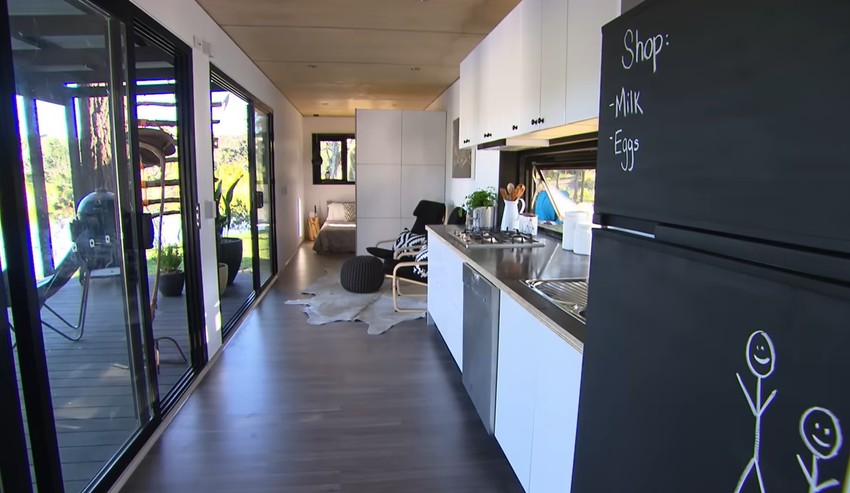 Kupili kontejner i napravili kuću