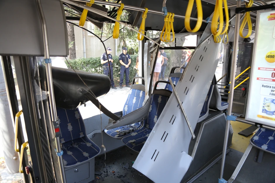 Dramatične slike iz autobusa