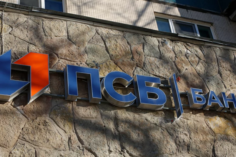 Pierwszy rosyjski bank oficjalnie wchodzi do Ukrainy
