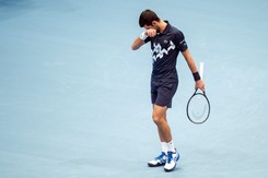 Sromotna porażka Novaka Djokovica w Wiedniu. Wygrał tylko trzy gemy