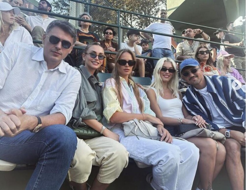 Emina Jahović sa snajkom