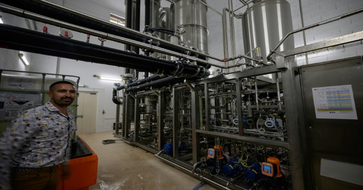 Vin sans alcool : innovation du Gers par distillation à froid