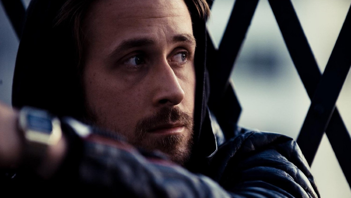 Ryan Gosling sam już jest idolem, teraz wypromuje się w zupełnie nowej roli. Hollywoodzki aktor zadebiutuje jako reżyser. Aktor stanie za kamerą remake'u dramatu muzycznego "The Idolmaker".