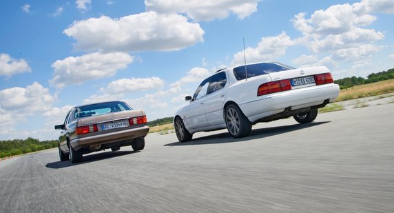 Mercedes 500 SE kontra Lexus LS 400