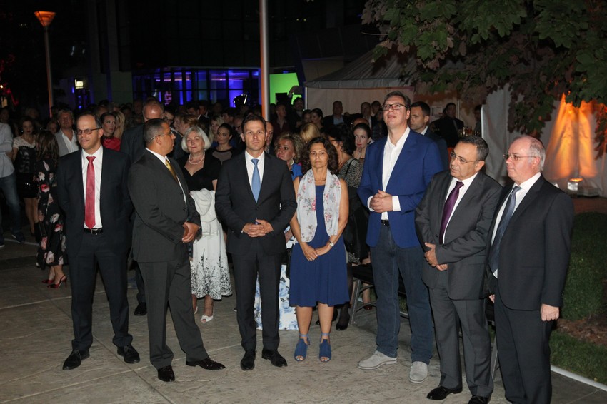 Predstavnici Srbije i Beograda sa investitorima