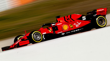 F1: Vettel najszybszy pierwszego dnia testów, odległe pozycje Mercedesa