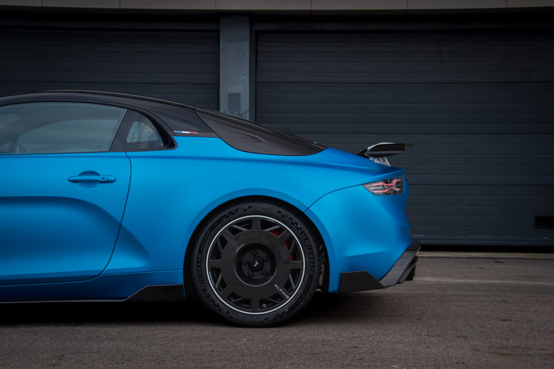 Alpine A110 R