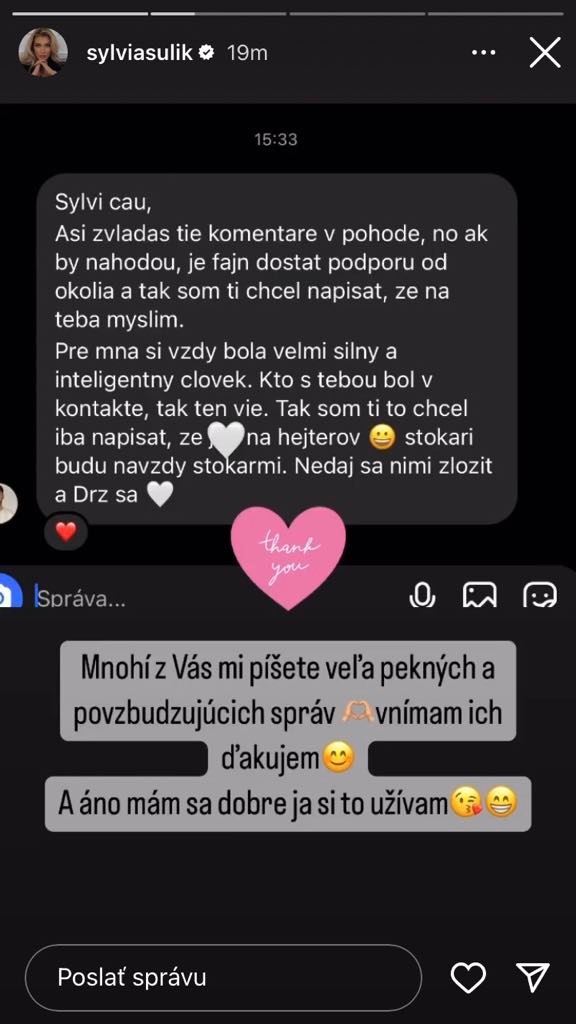 Z komentárov si ťažkú hlavu nerobí.
