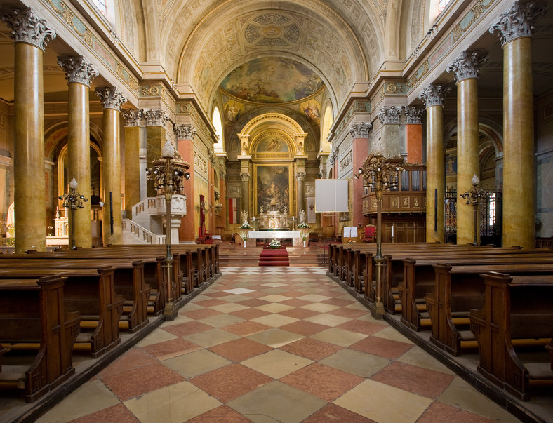 Bazylika św. Michała i Jana, Eger, Węgry