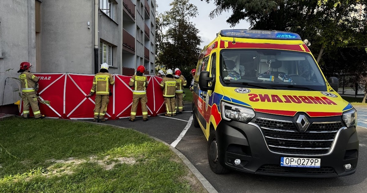 Tragedia w Opolu. Zobaczył go przechodzień i zadzwonił pod 112. Niestety, nic nie dało się już zrobić