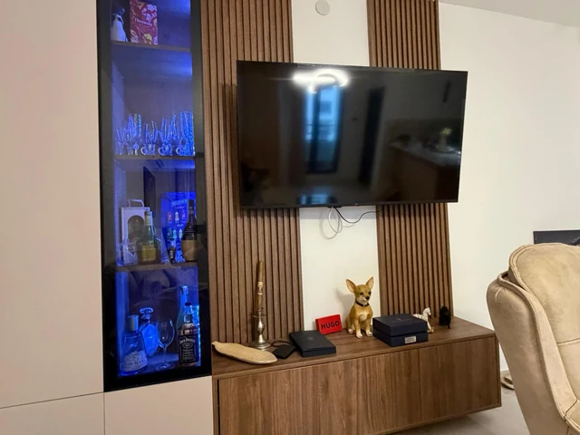 Zavirite u stan bivšeg elitara koji ne ulazi u Elitu 10 jer je dobio svoju emisiju! (Galerija fotografija)