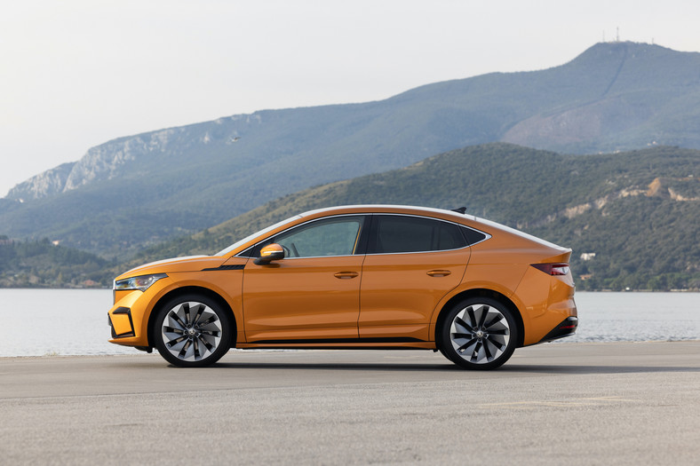 Škoda Enyaq Coupe iV 2022 1 generacja