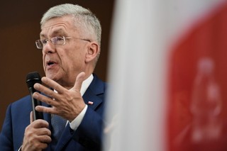 Karczewski: Senat nie zajmie się we wtorek wnioskiem prezydenta ws. referendum