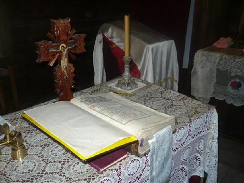 Crkva u posedu ima i Jevanđelje iz perioda austro-ugarske vladavine