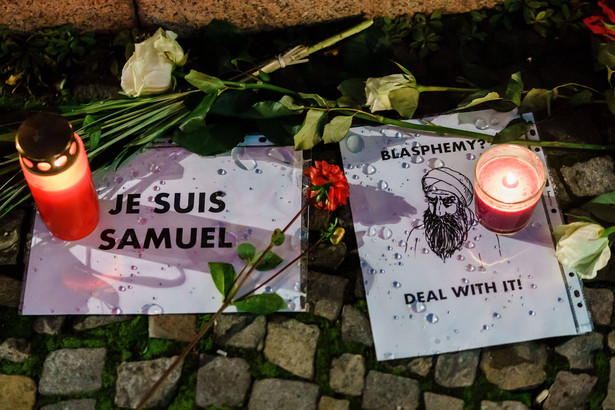 Morderca francuskiego nauczyciela kontaktował się z rosyjskojęzycznym dżihadystą w Syrii