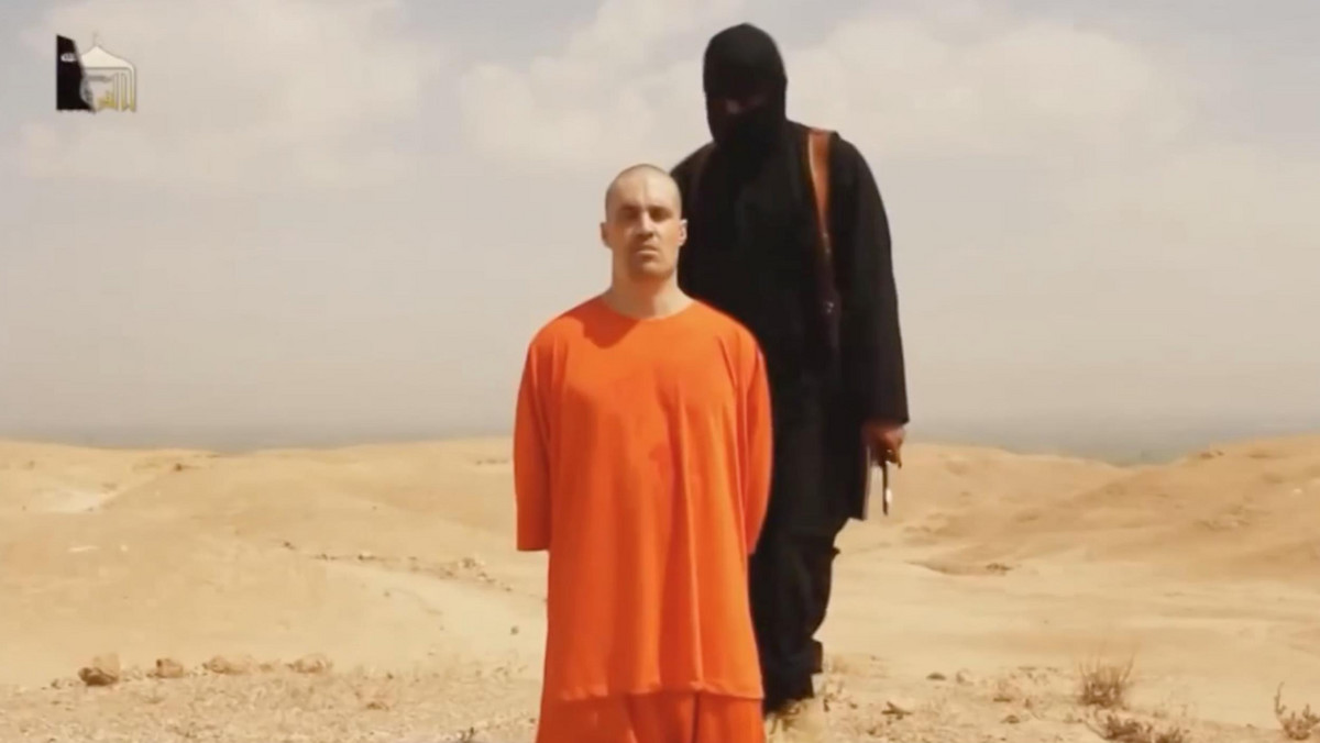 Twitter oraz inne portale społecznościowe próbują blokować rozpowszechnianie obrazów z egzekucji amerykańskiego dziennikarza Jamesa Foleya przez dżihadystów Państwa Islamskiego. Zyskują na sile starania, by nie dopuszczać do ekspozycji terrorystów w mediach.