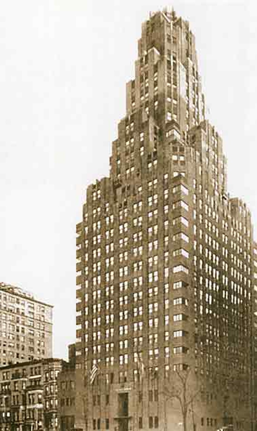 Zgrada u Ulici Riversajd drajv (Riverside Drive 310) u Njujorku u kojoj se nalazi Muzej Nikolaja Reriha