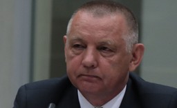 Banaś składa zawiadomienie do prokuratury ws. wypowiedzi Kaczyńskiego. "Nie ma miejsca dla świętych krów"