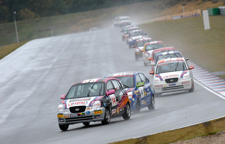 Kia Lotos Cup: tak jeżdżono w Brnie (fotogaleria)