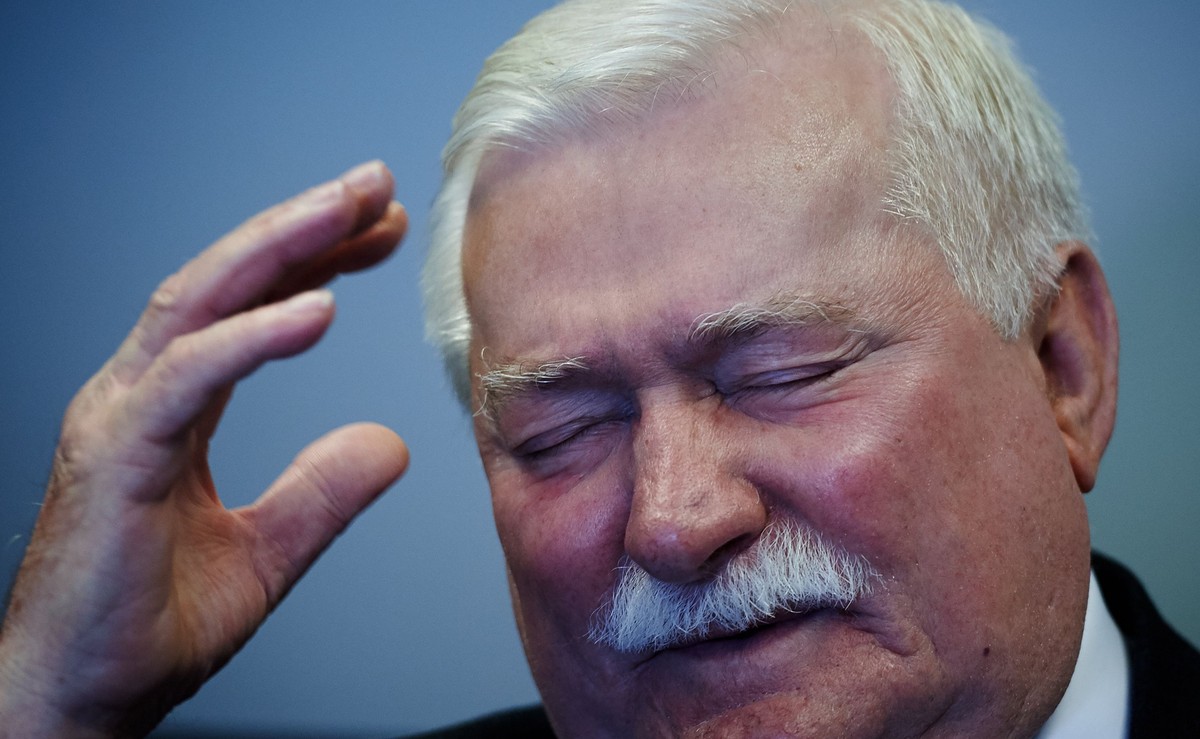Komornik na koncie Lecha Wałęsy. Były prezydent nie wykonał wyroku sądu i nie przeprosił Ryszarda Czarneckiego