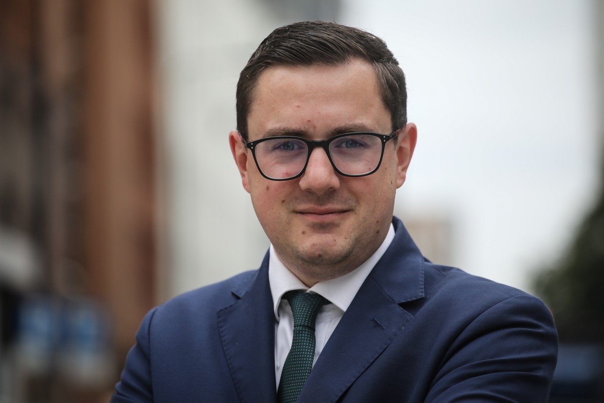 Wiceminister klimatu i środowiska, Miłosz Motyka wyjawia, że w PDD trwają właśnie kontrole. (ad) PAP/Albert Zawada