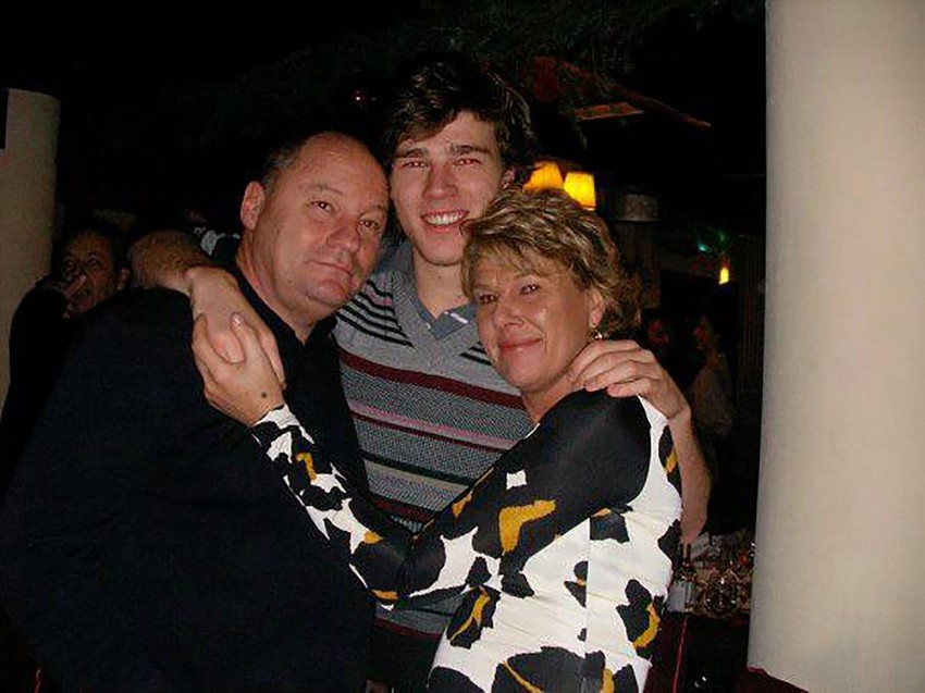 Dan Petresku sa porodicom